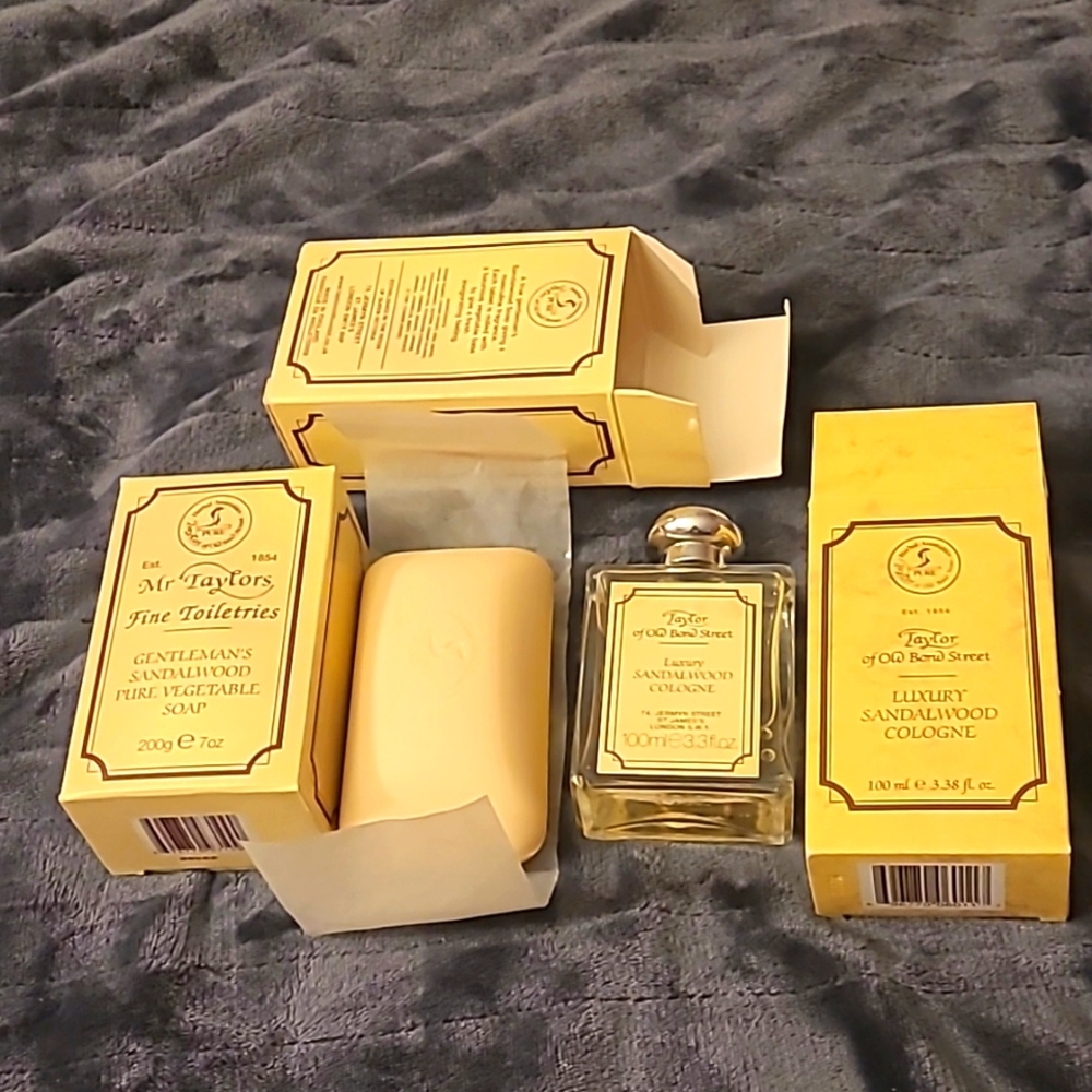Taylor of Old Bond Street Sandalwood